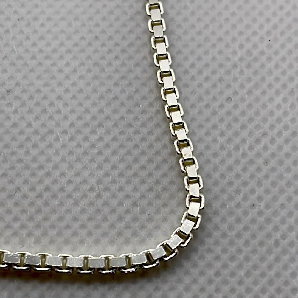 Mejuri polished 925